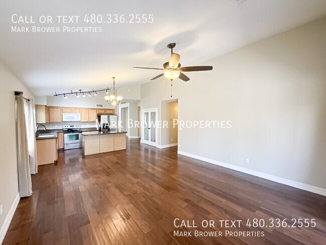 Building Photo - 7347 E Navarro Ave