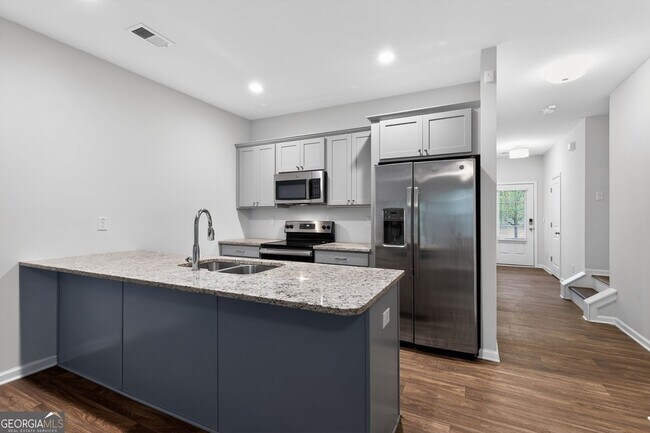 Building Photo - 3122 Meadowstone Ln SW