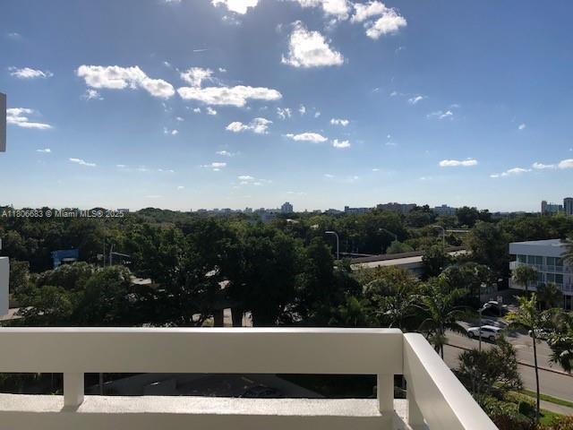 Building Photo - 2501 Brickell Ave