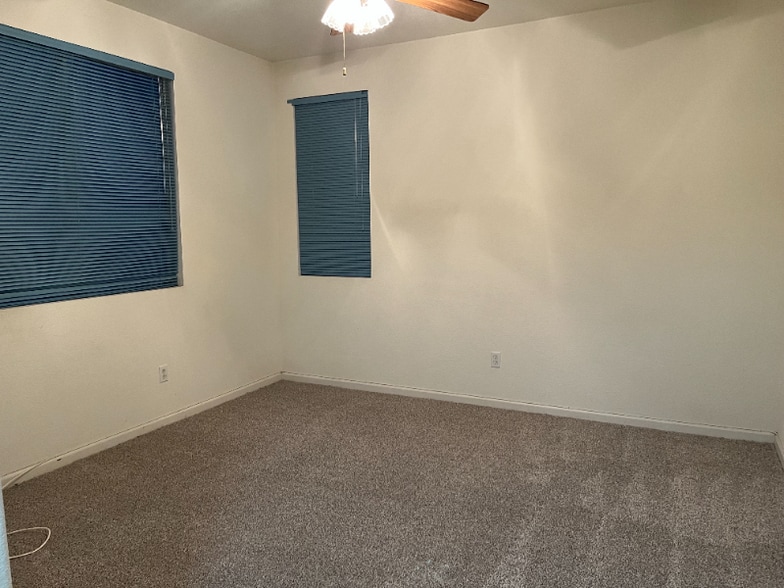 Building Photo - 2828 Babson Dr