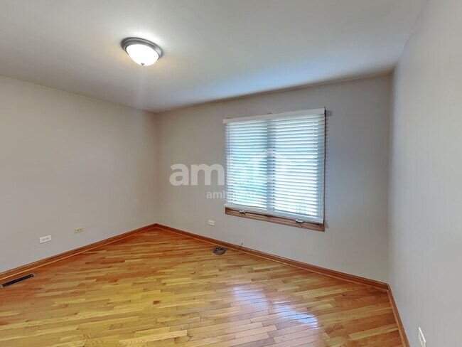 Building Photo - 6511 Goldhaber Ln