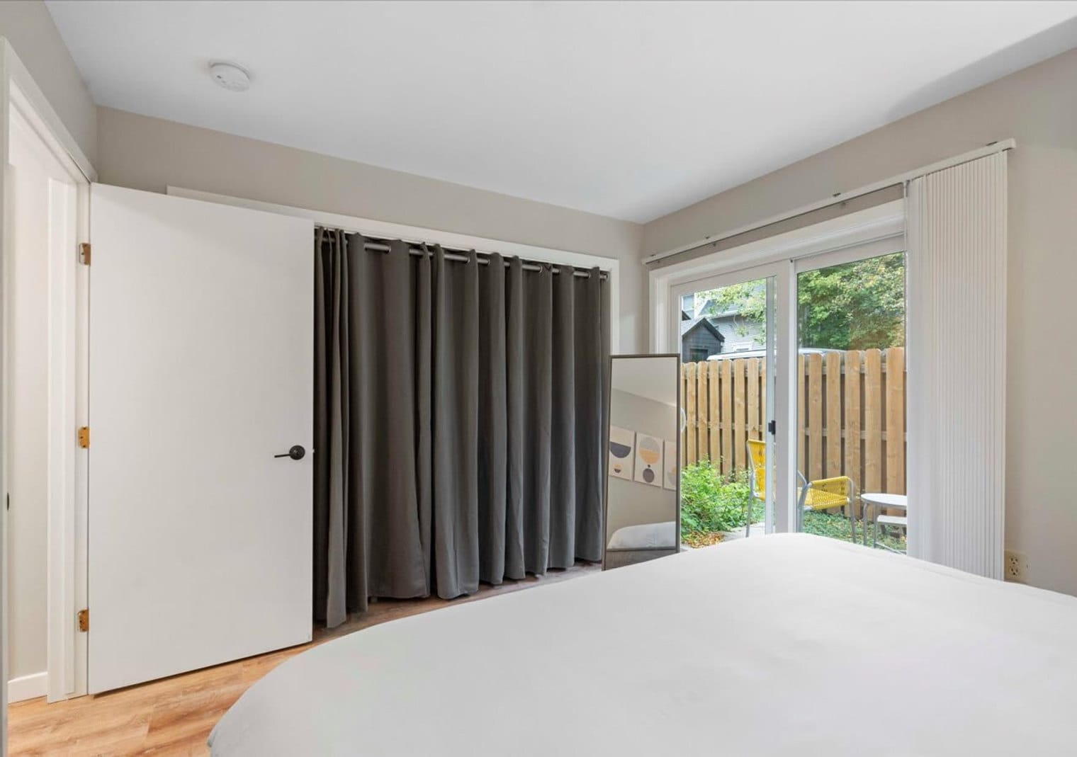 Building Photo - 1217 E Wilson St