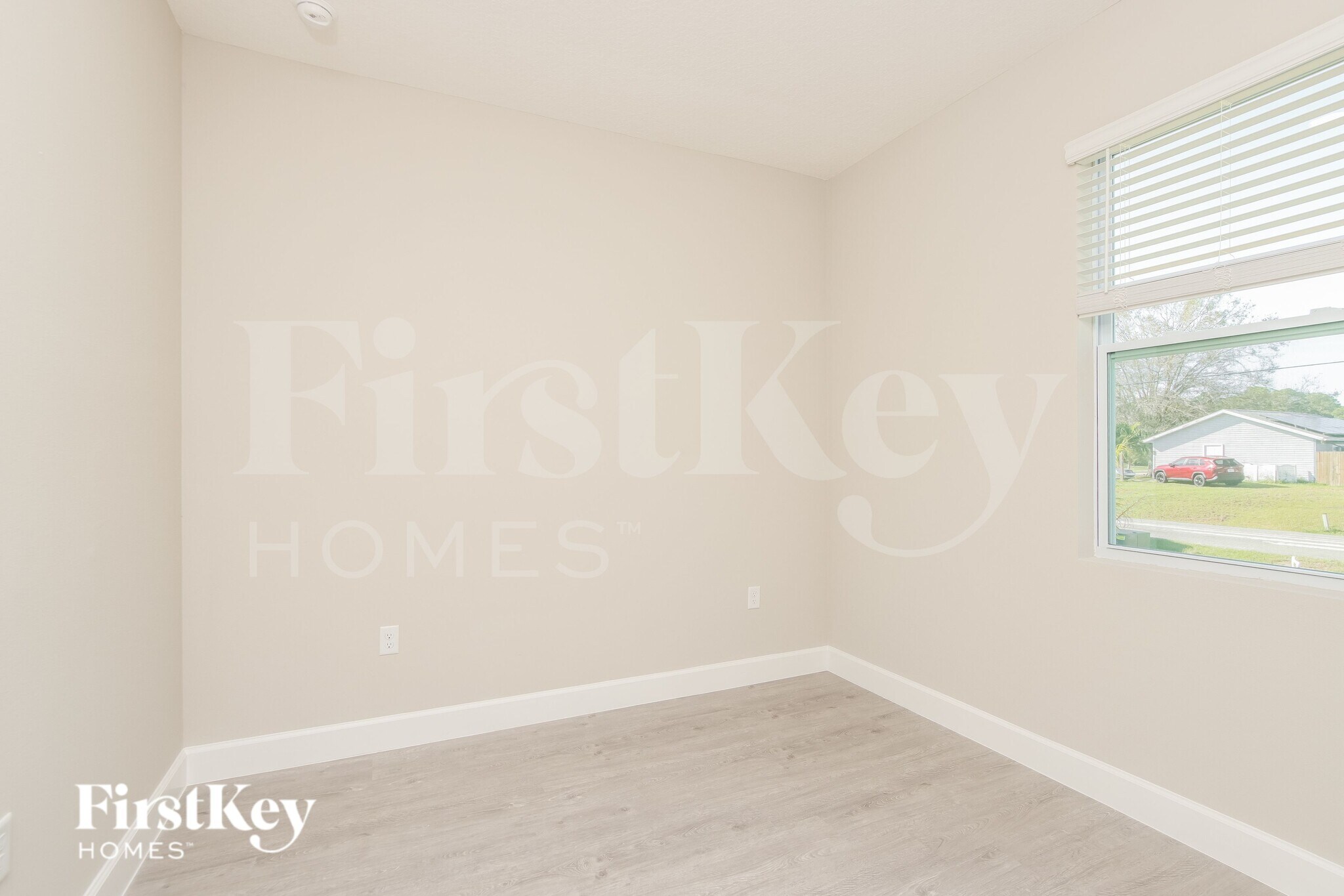 Building Photo - 109 Hillock Ave NW