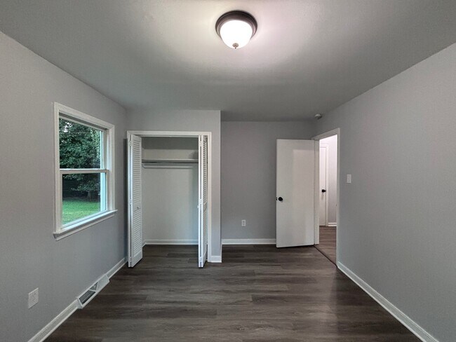 Building Photo - 2710 Puckett Ct