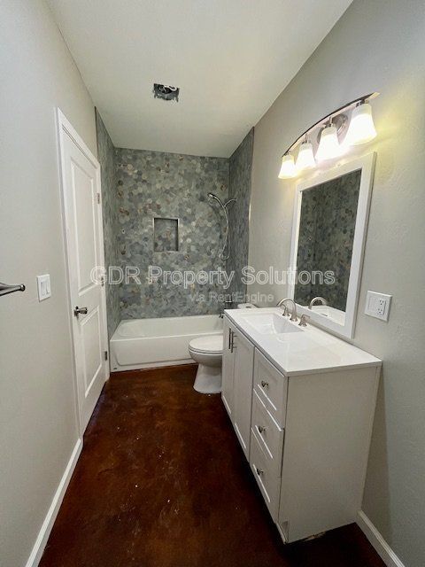 Building Photo - 2530 Veranda Rd NW