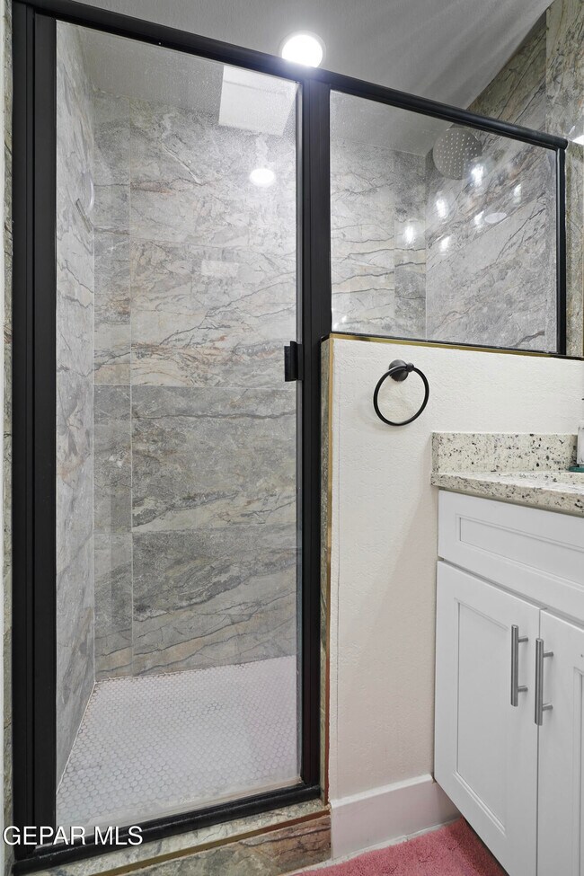 Building Photo - 10628 Springwood Dr