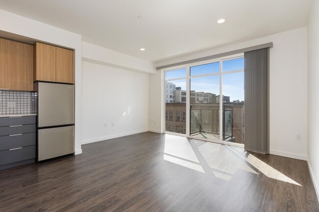 Interior Photo - 101 Broadway Apartments