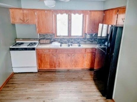 Building Photo - 839 1st St NE