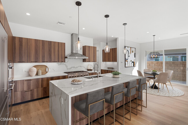 Building Photo - 361 Toyon Ct