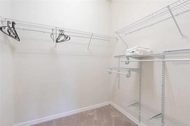 Building Photo - 7243 Oakmoss Loop