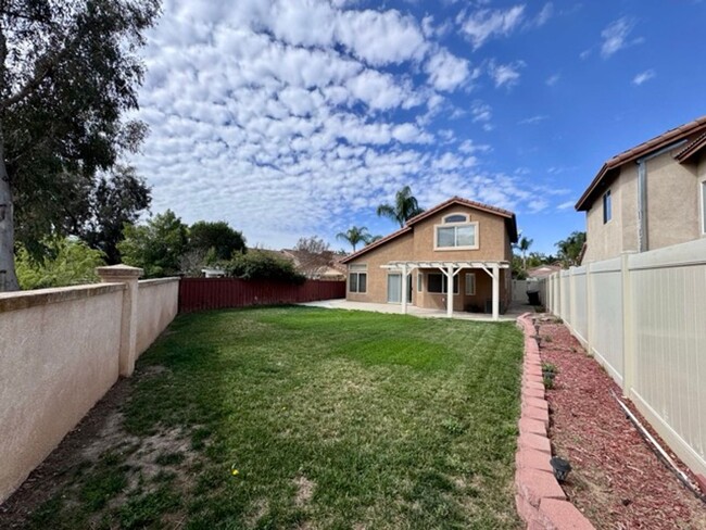 Building Photo - Beautiful 4 Bedroom Home in Paloma Del Sol...