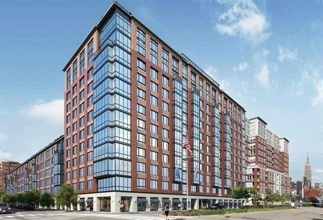 Building Photo - 1100 Maxwell Ln