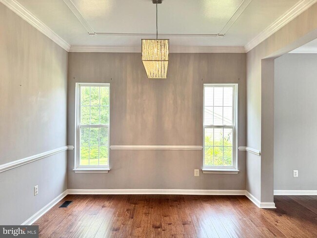 Building Photo - 35 Live Oak Ln