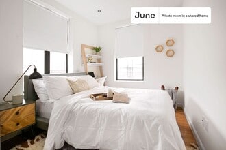 Building Photo - Room in Shared 3 bed/1 bath home