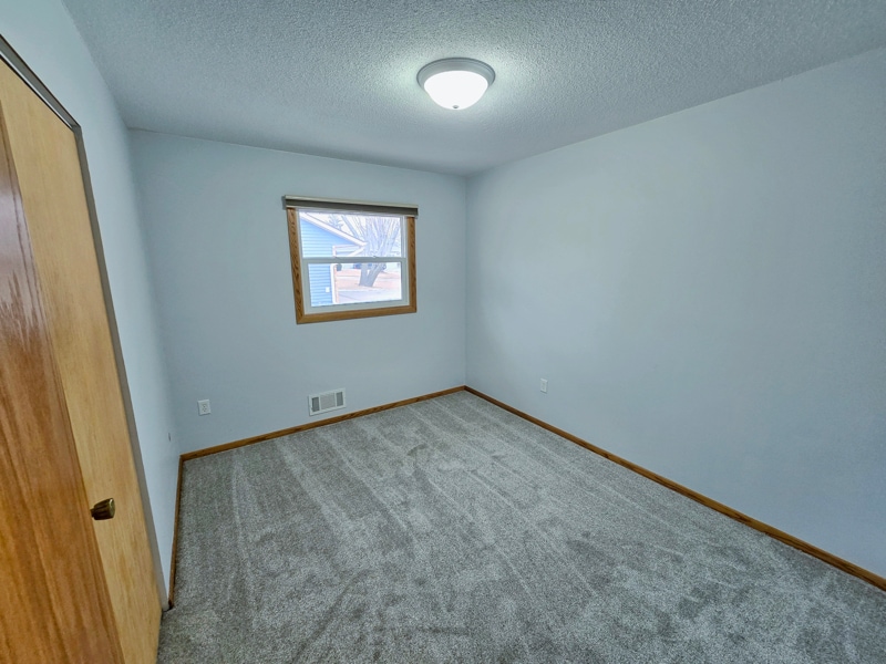 Building Photo - 725 Elton Hills Dr NW