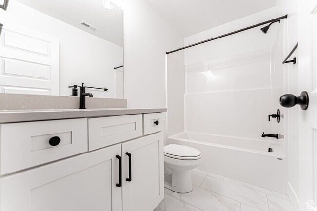 Building Photo - RES_VANDERBEEK_4702