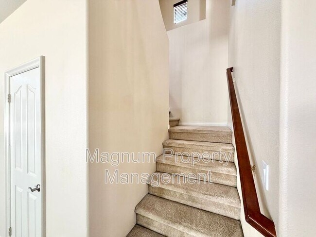 Building Photo - 29998 Couples Ave