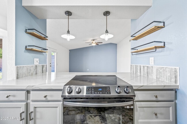 Building Photo - 3060 E John Cabot Dr