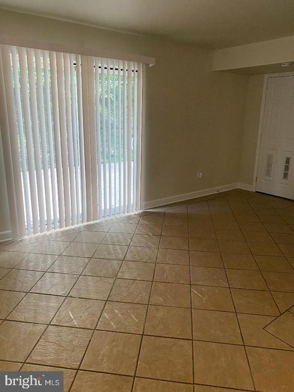 Building Photo - 15531 Peach Walker Dr