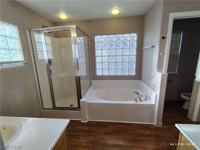 Building Photo - 8926 Rutherford Grove St