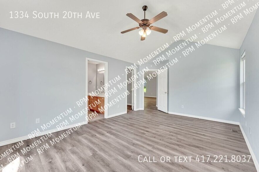 Building Photo - 1334 S 20th Ave