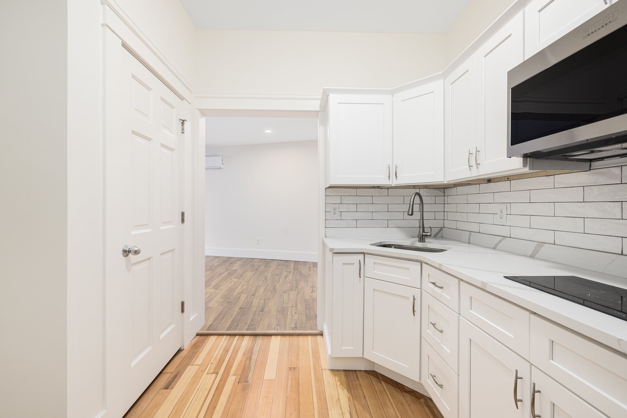 Kitchen - 54 Sutton St