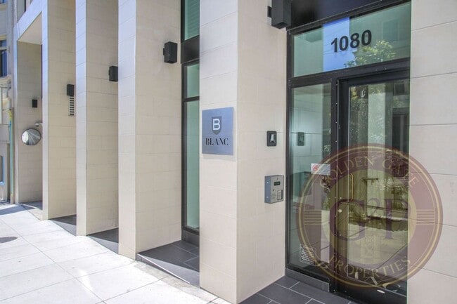 Building Photo - Lower Nob Hill - 2 BR, 1 BA Condo 750 Sq. Ft. - 3D Virtual Tour