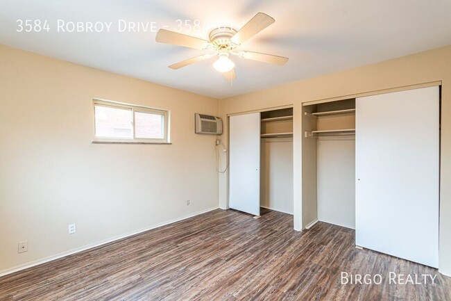 Building Photo - Perfect 2-BED APARTMENT in MONFORT HEIGHTS!