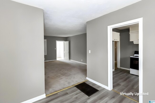 Building Photo - 340 McPherson Ave