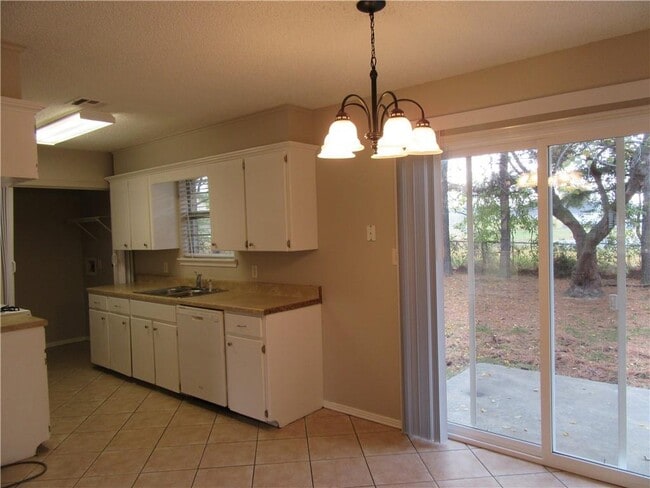 Building Photo - 1209 S Prospect St