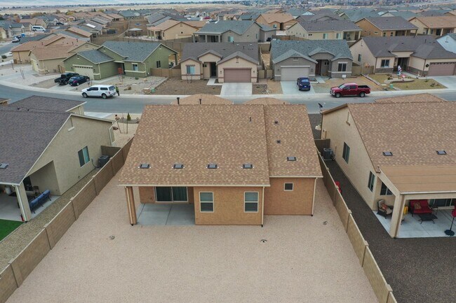 Building Photo - Spacious 3 Bedroom, 2 Bathroom Home in Granville