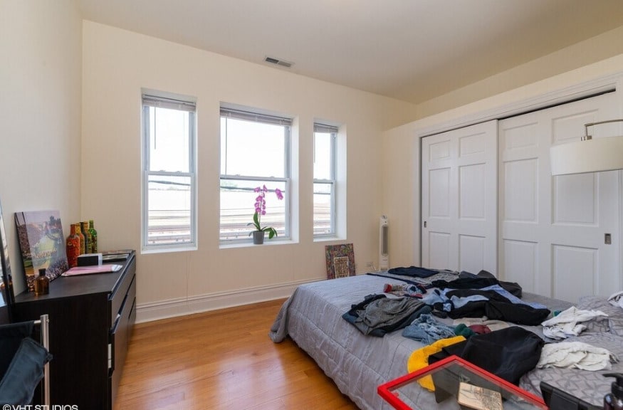 Building Photo - 5340 N Winthrop Ave