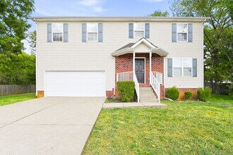 Building Photo - 328 Slippery Rock Dr
