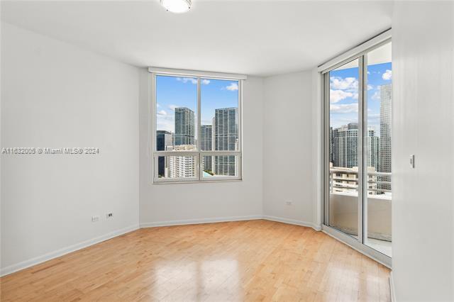 Building Photo - 808 Brickell Key Dr