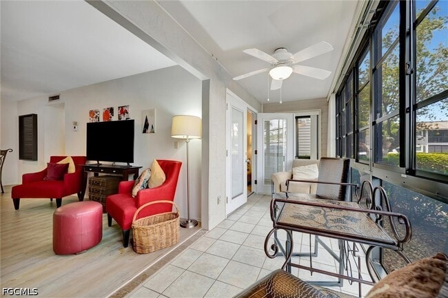 Building Photo - 8110 S Woods Cir