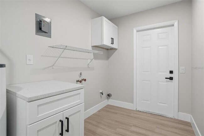 Building Photo - 2843 Calico Ct