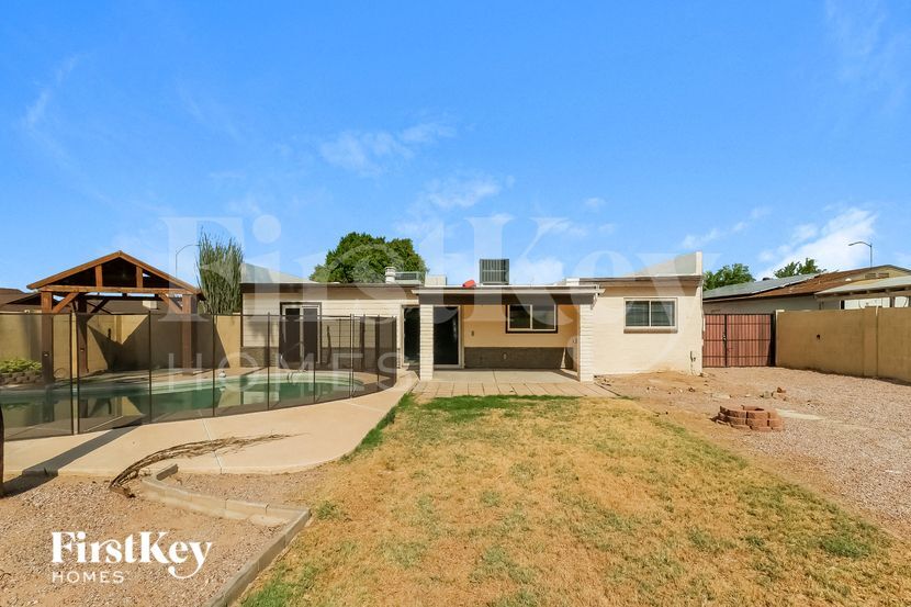 Building Photo - 9601 N 34th Ave