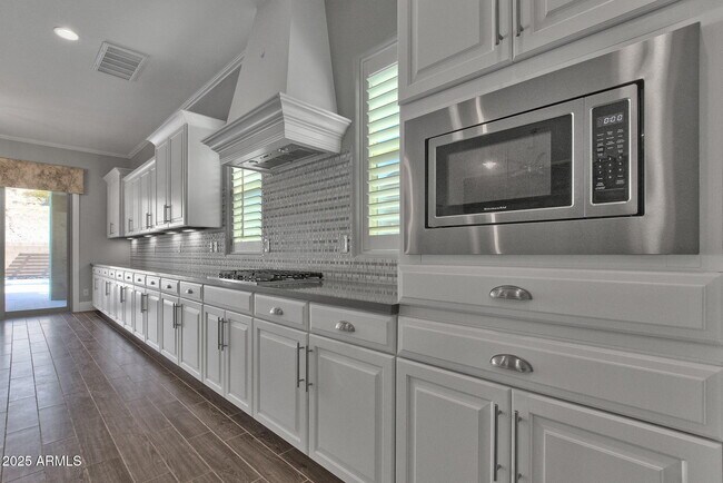 Building Photo - 26093 N 96th Ave