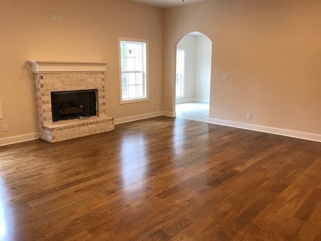 Building Photo - Available Now!