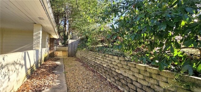 Building Photo - 3594 Abbotts Bridge Rd