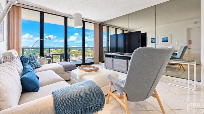 Building Photo - 9455 Collins Ave
