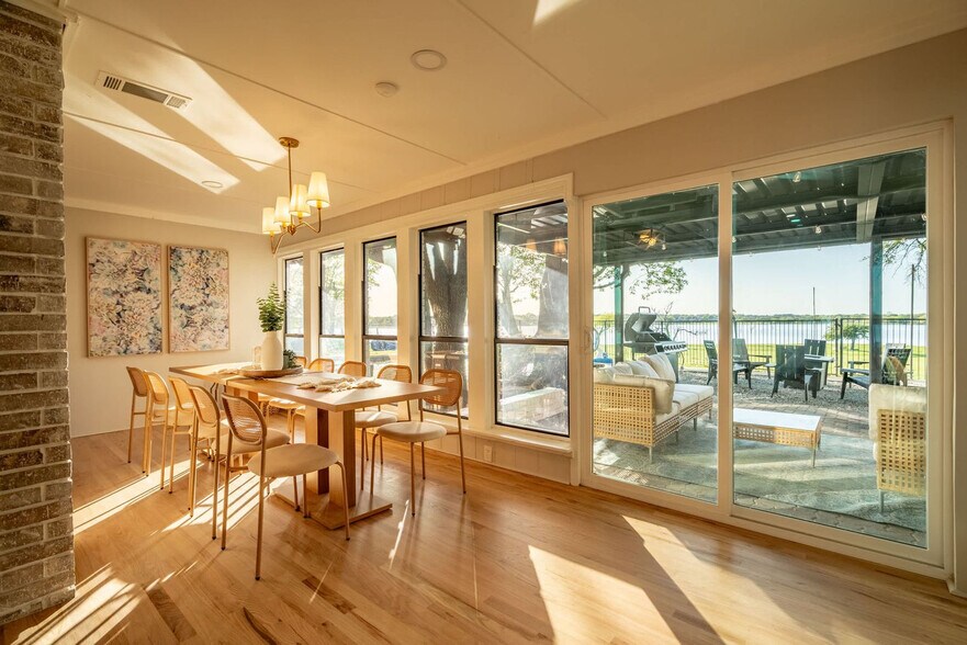 Building Photo - 6509 Lakeshore Ct