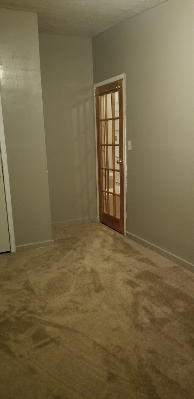 Bedroom 1 - 328 Hancock St