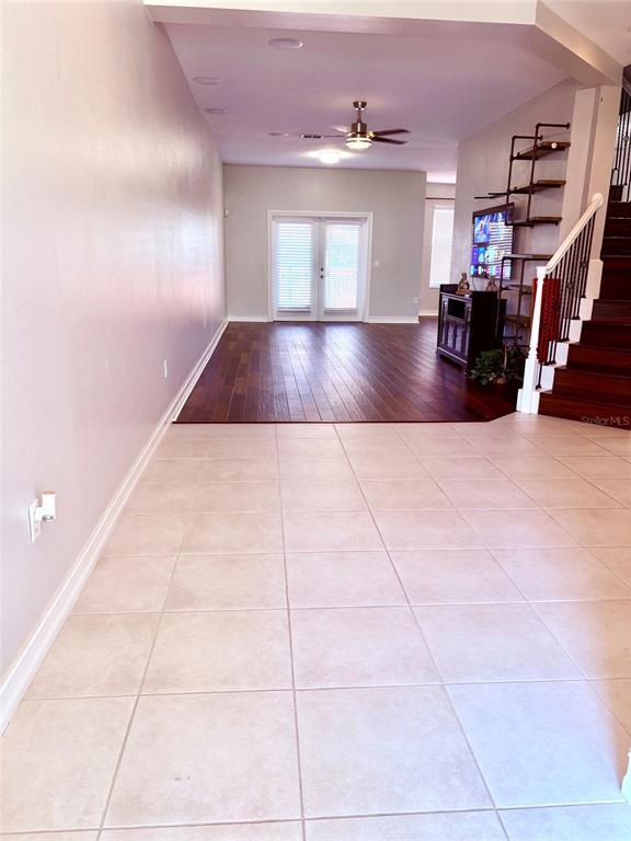 Building Photo - 10432 La Mirage Ct