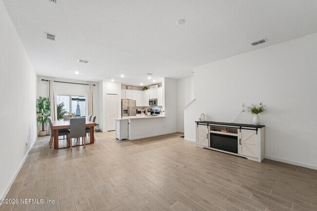 Building Photo - 2160 Windward Cay Ln
