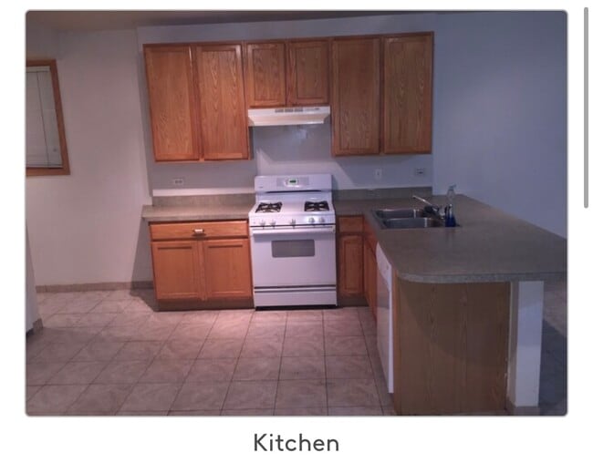 Building Photo - 2431 W Lexington St