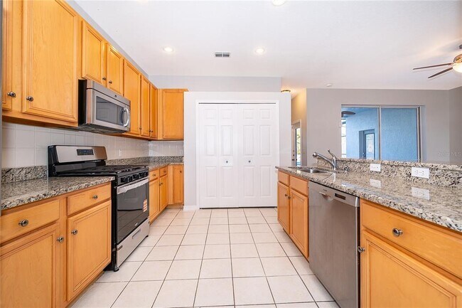 Building Photo - 2505 Aster Cove Ln