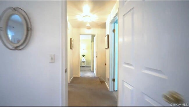 Building Photo - 1 Shadow Vale Dr