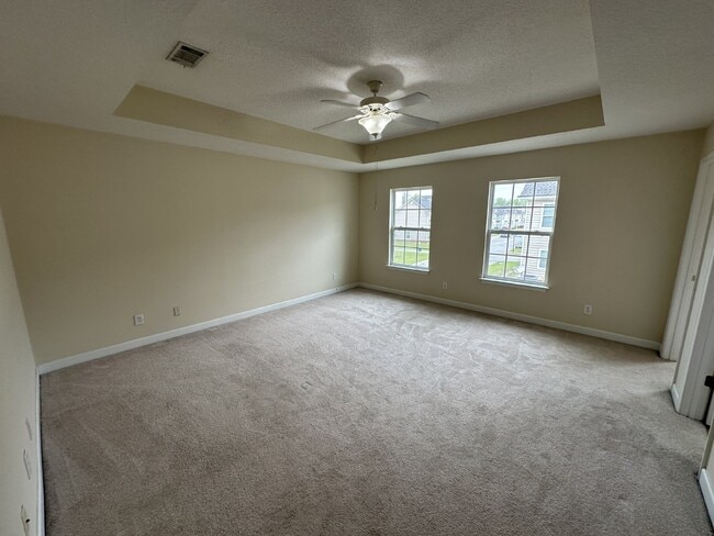 Building Photo - Townhouse for Rent