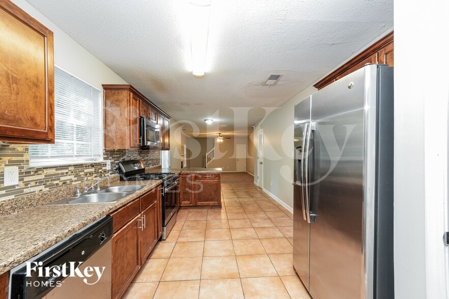 Building Photo - 5929 Duren Meadows Dr
